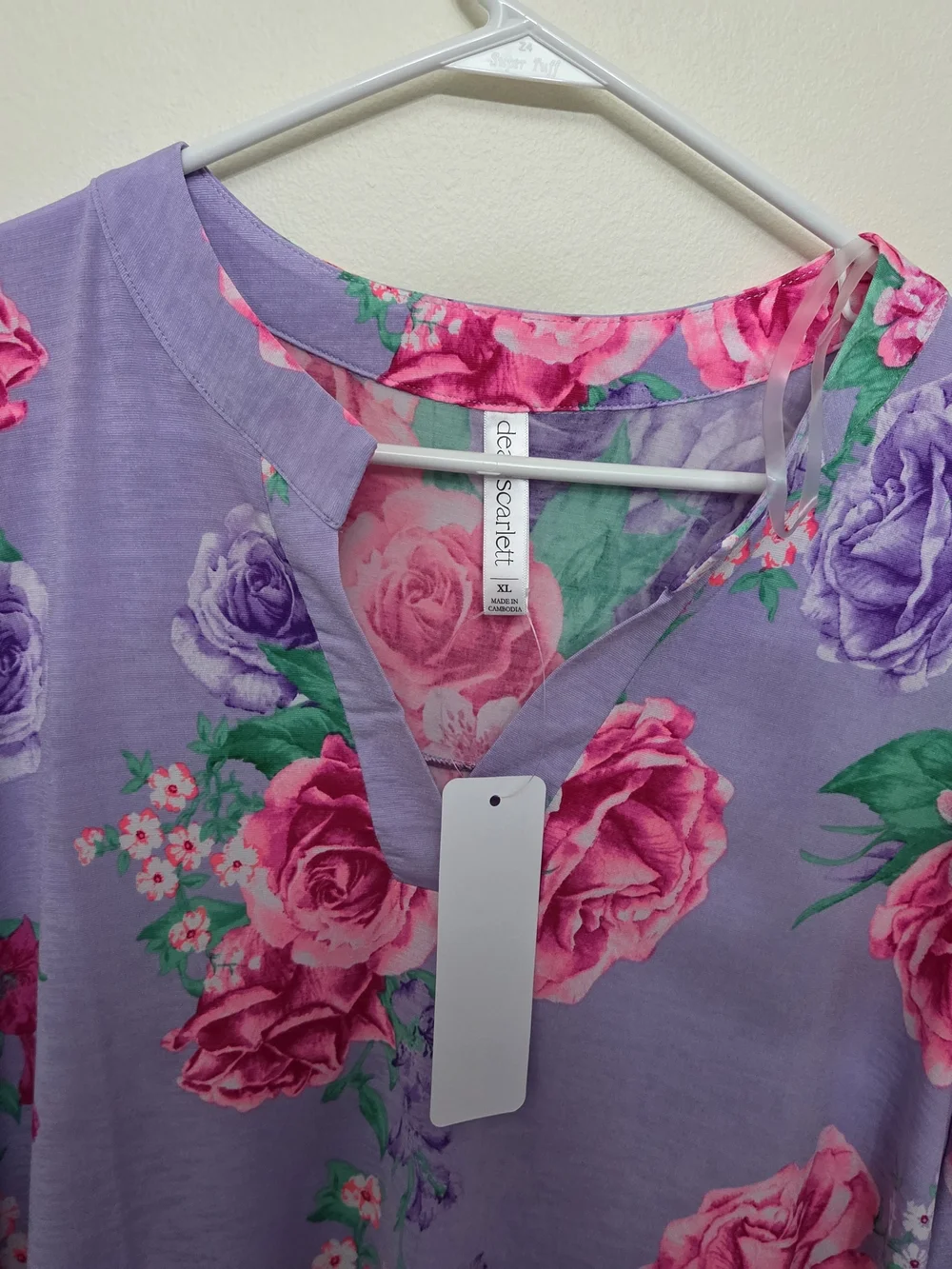 Dear Scarlett Lavender Tunic with Pink Rose Print-Size XL - Picture 2 of 8